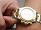 Garlasco: gli strappano il Rolex dal polso, ma è falso