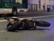 Motociclista perde il controllo del mezzo e muore nella notte a Milano Motociclista perde il controllo del mezzo e muore nella notte a Milano