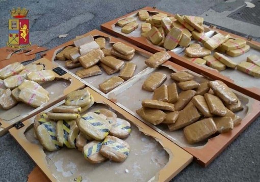 Droga dal Sudamerica a Milano e Pavia, 17 arresti