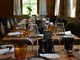 La Svizzera ha deciso: da lunedì 11 maggio riaprono bar e ristoranti