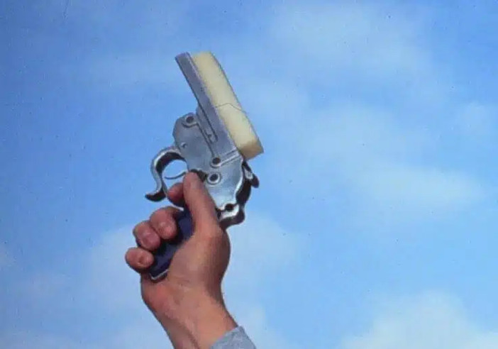 Abbiategrasso: spari a salve di alcuni ragazzini al concerto del 25 aprile, sconcerto e amarezza tra i presenti