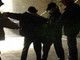 Pavia: rapinano giovani coetanei minacciandoli con un coltello, denunciati 4 minorenni