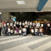 Consegna dei diplomi linguistici d’inglese alla Robecchi: tutti promossi con il Key2 e 17 alunni raggiungono il livello B1