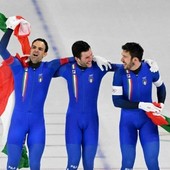 Pattinaggio velocità, Italia d’oro nell’inseguimento a squadre: rivincita sugli Usa vent’anni dopo Torino Pattinaggio velocità, Italia d’oro nell’inseguimento a squadre: rivincita sugli Usa vent’anni dopo Torino