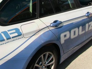 Pavia, arrestato per tentata rapina impropria in un negozio di abbigliamento