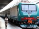 Chiede a un passeggero della linea Milano-Mortara di spegnere la sigaretta, capotreno presa a schiaffi Chiede a un passeggero della linea Milano-Mortara di spegnere la sigaretta, capotreno presa a schiaffi