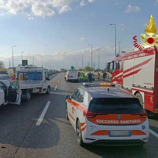 Incidente sulla Tangenziale Ovest di Milano: tratto chiuso in direzione nord a Rozzano