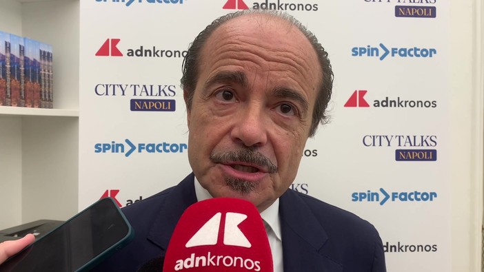 Butti: "Governo innovatore nella tecnologia ma con uomo sempre al centro"