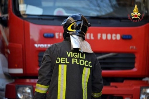 Tragedia a Briga Novarese: una persona deceduta nell'incendio della sua casa