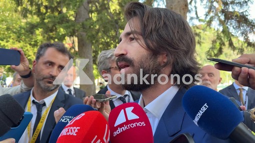 Essilux, Del Vecchio a Cernobbio: "Auspico cambio strategie e nuova fase" Essilux, Del Vecchio a Cernobbio: "Auspico cambio strategie e nuova fase"