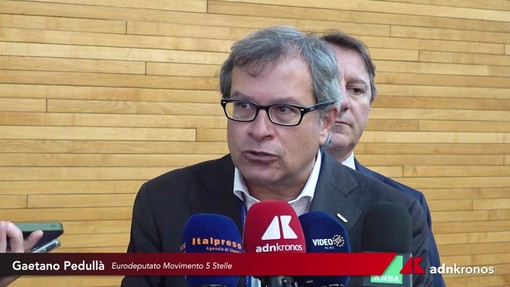 Soteu: Pedullà (M5S), "Von der leyen ci vuole portare in guerra? Lo paga un chilo di pane? Non vive nel mondo reale. Discorso pieno di bugie"