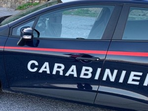 Pavese, fanno esplodere l’ATM ma interviene la pattuglia dei carabinieri e si danno alla fuga senza riuscire ad asportare nulla