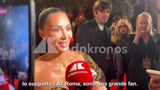 Kim Kardashian regina del tappeto rosso alla Festa del Cinema: "Tifo la Roma, sono grande fan"