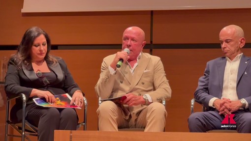 Gian Luca Pelloni Bulzoni: "Raffaella Carrà mi ha adottato dopo la diagnosi della malattia"
