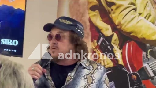 Zucchero: "De Gregori? Non oserei mai contraddirlo in pubblico" Zucchero: "De Gregori? Non oserei mai contraddirlo in pubblico"