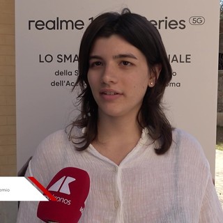 Portrait of italians, Studentessa vincitrice primo premio: "Con smartphone entrata in relazione con progetto" Portrait of italians, Studentessa vincitrice primo premio: "Con smartphone entrata in relazione con progetto"