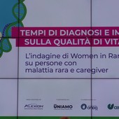Malattie rare: diagnosi più tardive per le donne, il Libro Bianco di Women in Rare