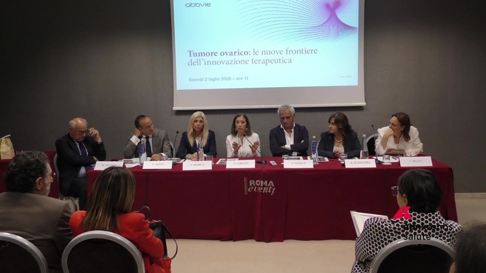 Tumori: cancro ovarico, disponibile nuova terapia dopo 10 anni senza novità