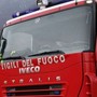 Vigevano: fiamme in un deposito di corso Genova, sul posto i Vigili del fuoco e strada chiusa al traffico