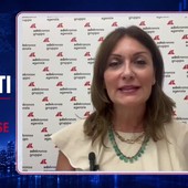 Mercati più nervosi con lo stallo tra Usa e Iran, si rafforza il petrolio