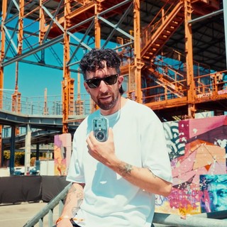 Ciauru vince la seconda edizione del Reply AI Music Contest: "Con l'intelligenza artificiale ho velocizzato processo che avrebbe richiesto anni" Ciauru vince la seconda edizione del Reply AI Music Contest: "Con l'intelligenza artificiale ho velocizzato processo che avrebbe richiesto anni"
