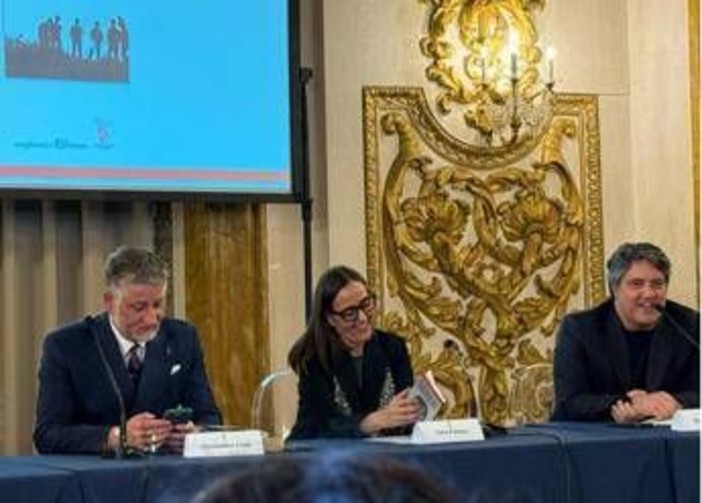 Caso Gentile, nuovo round Giuli-Funaro alla presentazione di 'Storie Bastarde' di Desario