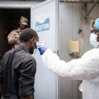 Ebola, ministero Salute: "Nessun caso in Italia". In arrivo ordinanza e circolare Ebola, ministero Salute: "Nessun caso in Italia". In arrivo ordinanza e circolare