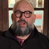 "Obeso e con spalle troppo larghe per risonanza magnetica": l'odissea dell'attore Francesco Chiantese "Obeso e con spalle troppo larghe per risonanza magnetica": l'odissea dell'attore Francesco Chiantese