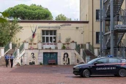 Prof accoltellata, Giannini: "A Roma controlli random nelle scuole e web sotto osservazione"
