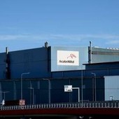 Ex Ilva, scoppia la protesta: lavoratori occupano l'aeroporto di Genova Ex Ilva, scoppia la protesta: lavoratori occupano l'aeroporto di Genova