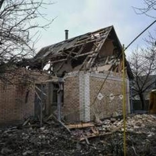Ucraina, attacchi russi con missili e droni: almeno 2 morti e 54 feriti