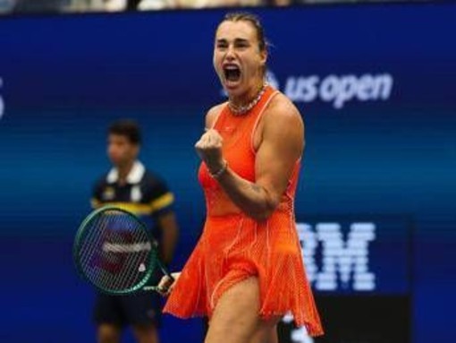 Us Open, Sabalenka batte Noskova in tre set e vola in semifinale Us Open, Sabalenka batte Noskova in tre set e vola in semifinale