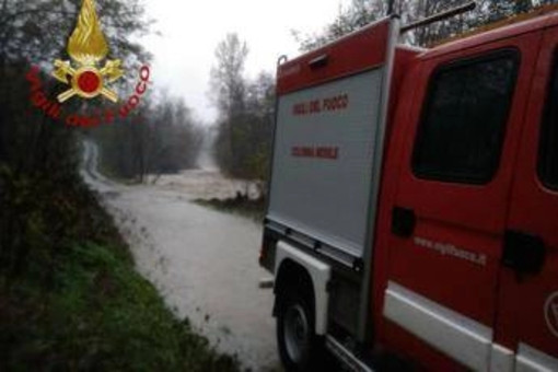 Maltempo Vicenza, padre e figlio dispersi sul torrente Agno