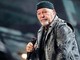 Vasco Rossi furioso con un fan: "Non sono infame, è una fake vergognosa" Vasco Rossi furioso con un fan: "Non sono infame, è una fake vergognosa"