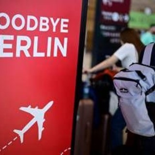 Cyberattacco aeroporti europei: ancora caos e ritardi a Heathrow, Bruxelles e Berlino