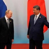 Putin a Pechino per vedere Xi: "Livello rapporti senza precedenti" Putin a Pechino per vedere Xi: "Livello rapporti senza precedenti"