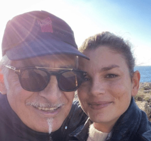 Emma ricorda papà Rosario morto tre anni fa: &quot;Tu sei la casa in cui abito, ti amo&quot;