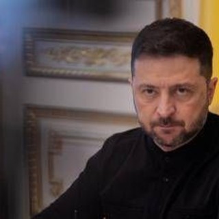 Ucraina, Zelensky: &quot;Spero nuovo pacchetto sanzioni Ue contro la Russia pronto entro un mese&quot;