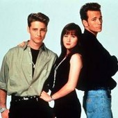 Jason Priestley ricorda Luke Perry: "Mi manca, penso sempre ai momenti sul set"