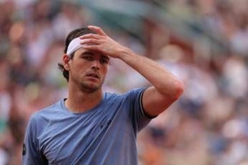Roland Garros, cade il primo big: Fritz eliminato all'esordio Roland Garros, cade il primo big: Fritz eliminato all'esordio