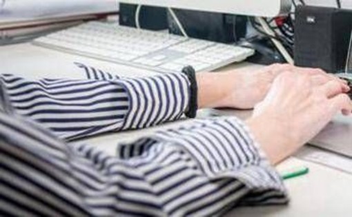 Spid Poste a pagamento dal 2026, da quando e quanto costa