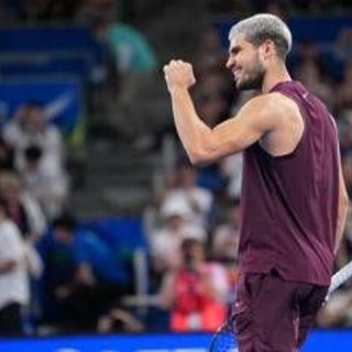Alcaraz vince anche a Tokyo: Fritz battuto in due set in finale