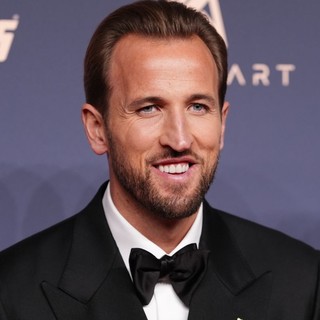 Harry Kane vince il Pallone d’Oro 2026