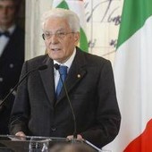 Milano Cortina 2026, 'sorpresa clamorosa' di Mattarella alla cerimonia di apertura delle Olimpiadi. Lo spoiler Milano Cortina 2026, 'sorpresa clamorosa' di Mattarella alla cerimonia di apertura delle Olimpiadi. Lo spoiler