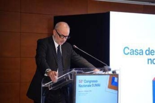 Schillaci: "Ssn eccellenza, quasi ogni giorno lettere di ringraziamento da cittadini stranieri assistiti" Schillaci: "Ssn eccellenza, quasi ogni giorno lettere di ringraziamento da cittadini stranieri assistiti"