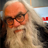 È morto Marco Schiavina, 'Orso' tra gli ideatori di 'Turisti per caso': aveva 71 anni È morto Marco Schiavina, 'Orso' tra gli ideatori di 'Turisti per caso': aveva 71 anni