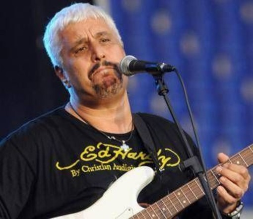 'Je so' pazzo', Amanda Bonini l'ultima compagna di Pino Daniele: "Lui sarebbe inorridito per il film"