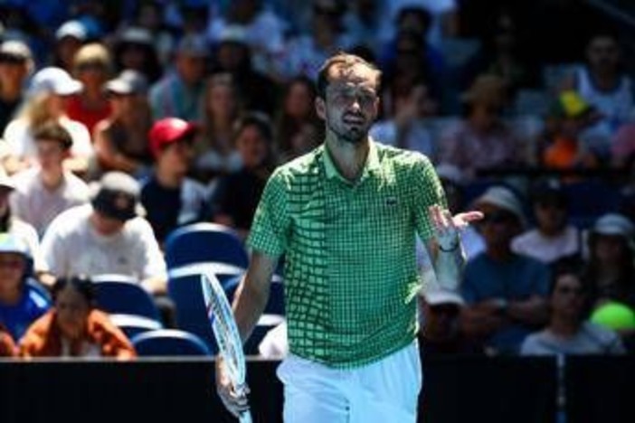 Australian Open, Medvedev non rinuncia a nazionalità russa: "Non ci ho mai pensato"