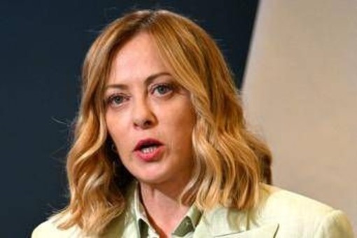 Meloni: &quot;Esistono confini da non superare, contro clima violento politica si deve unire&quot;