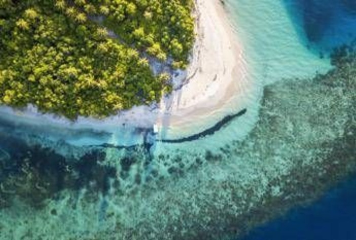 Italiani morti alle Maldive, iniziate le operazioni di recupero dei corpi nella grotta Italiani morti alle Maldive, iniziate le operazioni di recupero dei corpi nella grotta